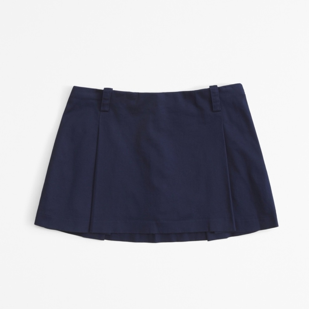 NWT Abercrombie & Fitch Mid Rise Pleated Mini Skort size XS